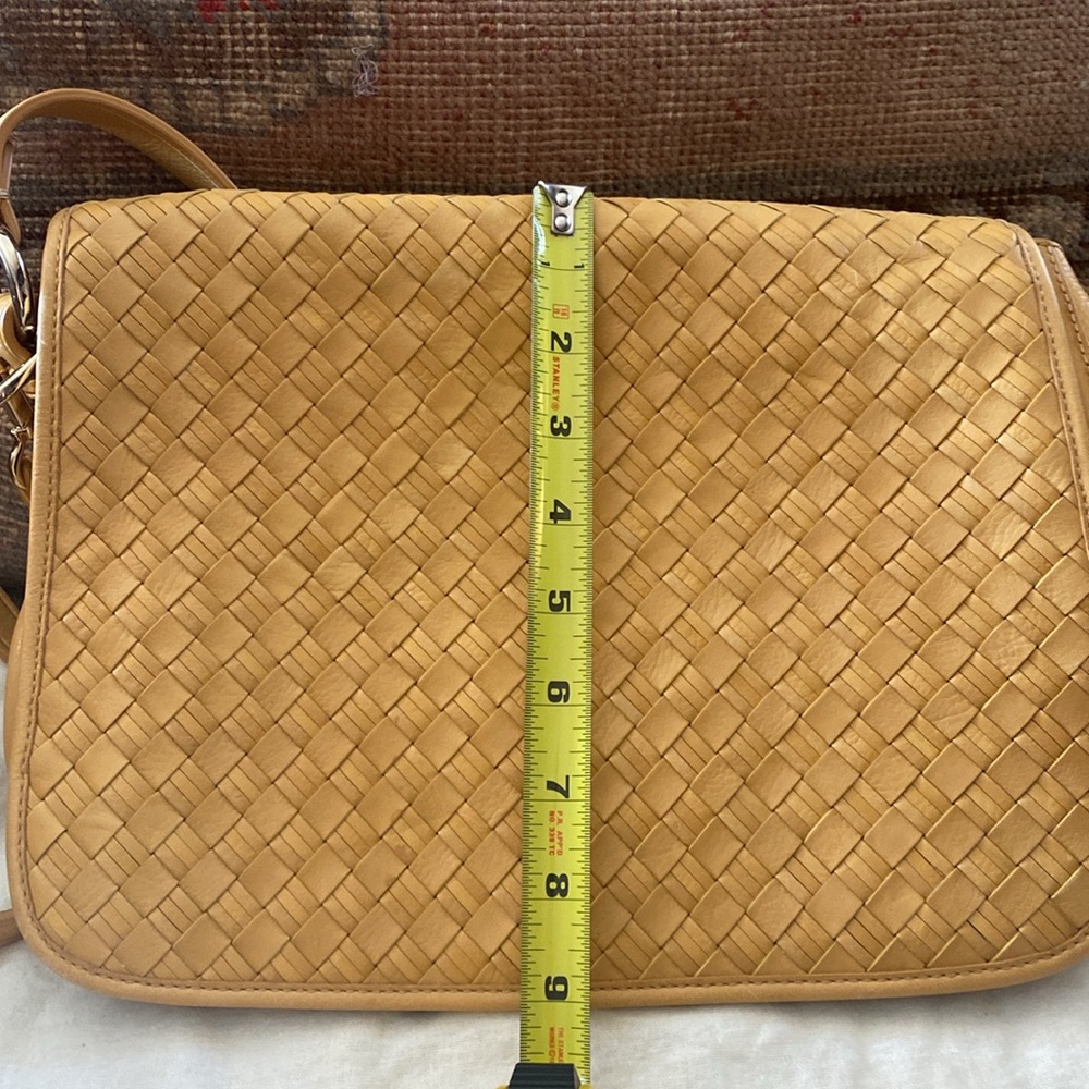 Cole Haan Gold/yellow crossbody bag - like new - Picture 8 of 11